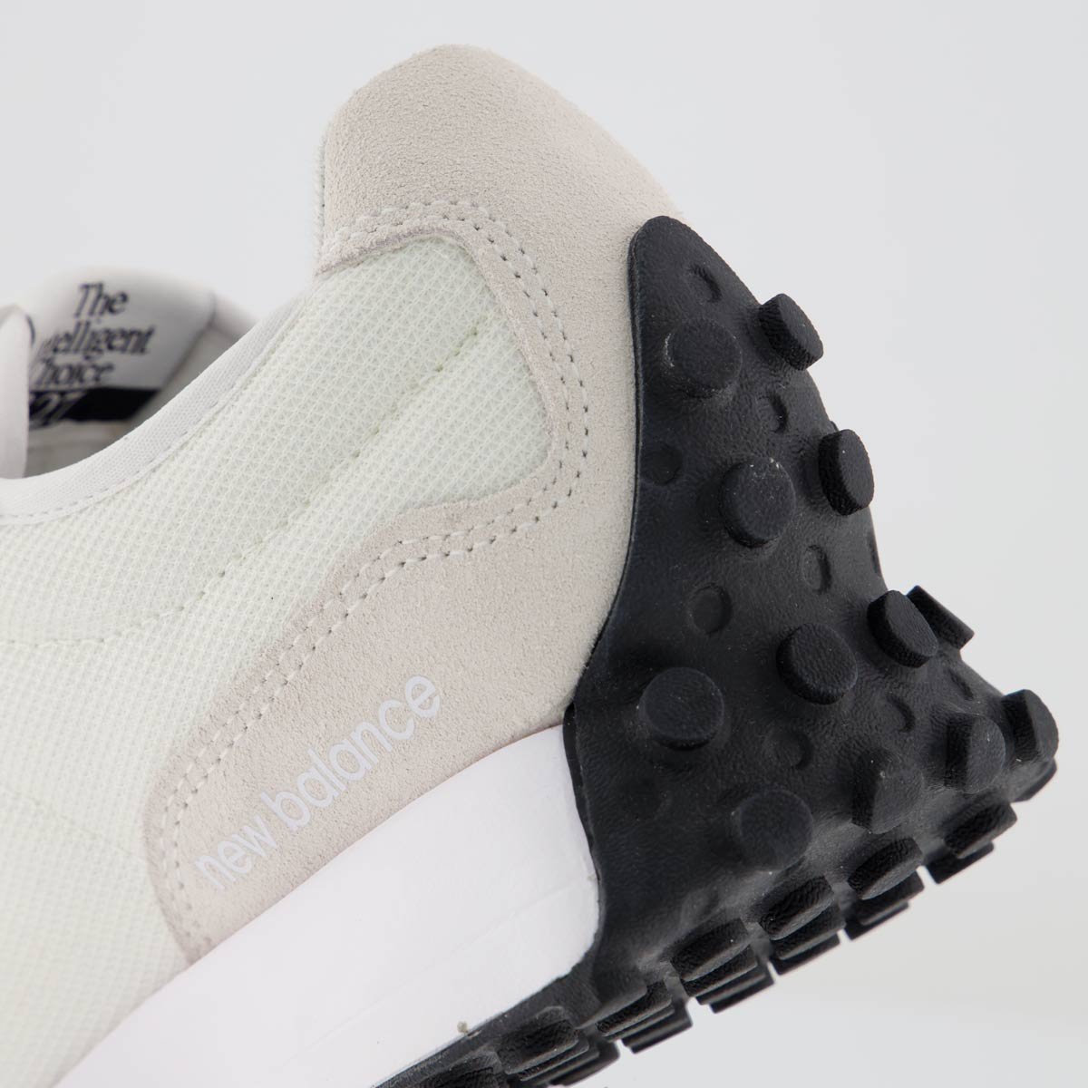 Tênis New Balance 327V1 Off White Branco 9