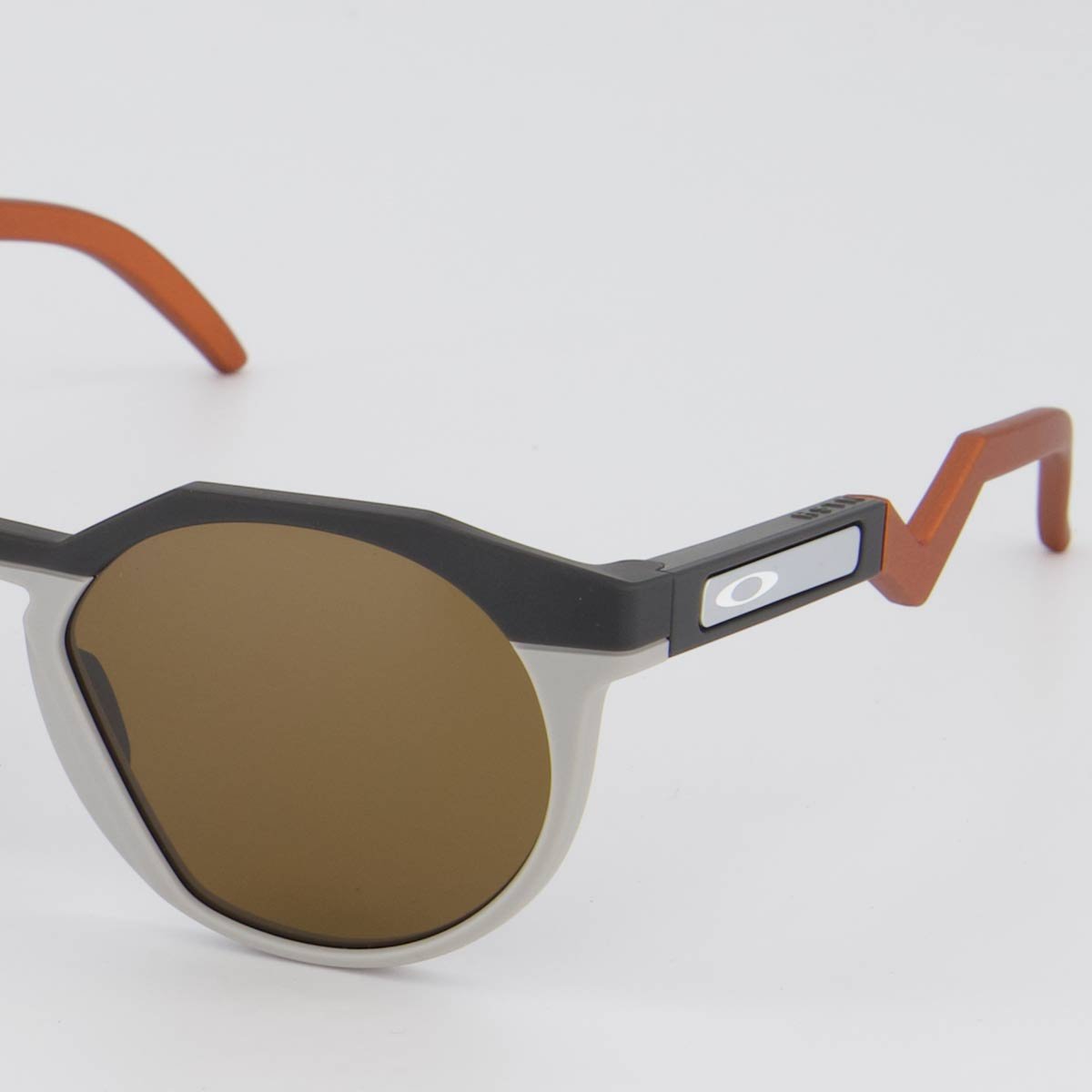 Óculos de Sol Oakley HSTN Matte Tungsten Cinza e Marrom Marrom 3
