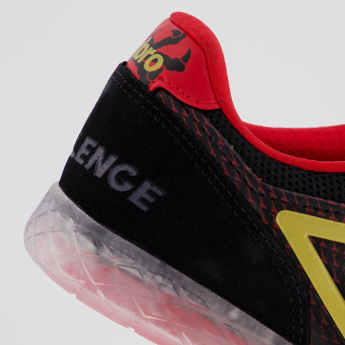 Chuteira Umbro Pro Challenge Dragon Masculino 2836 Preto 6