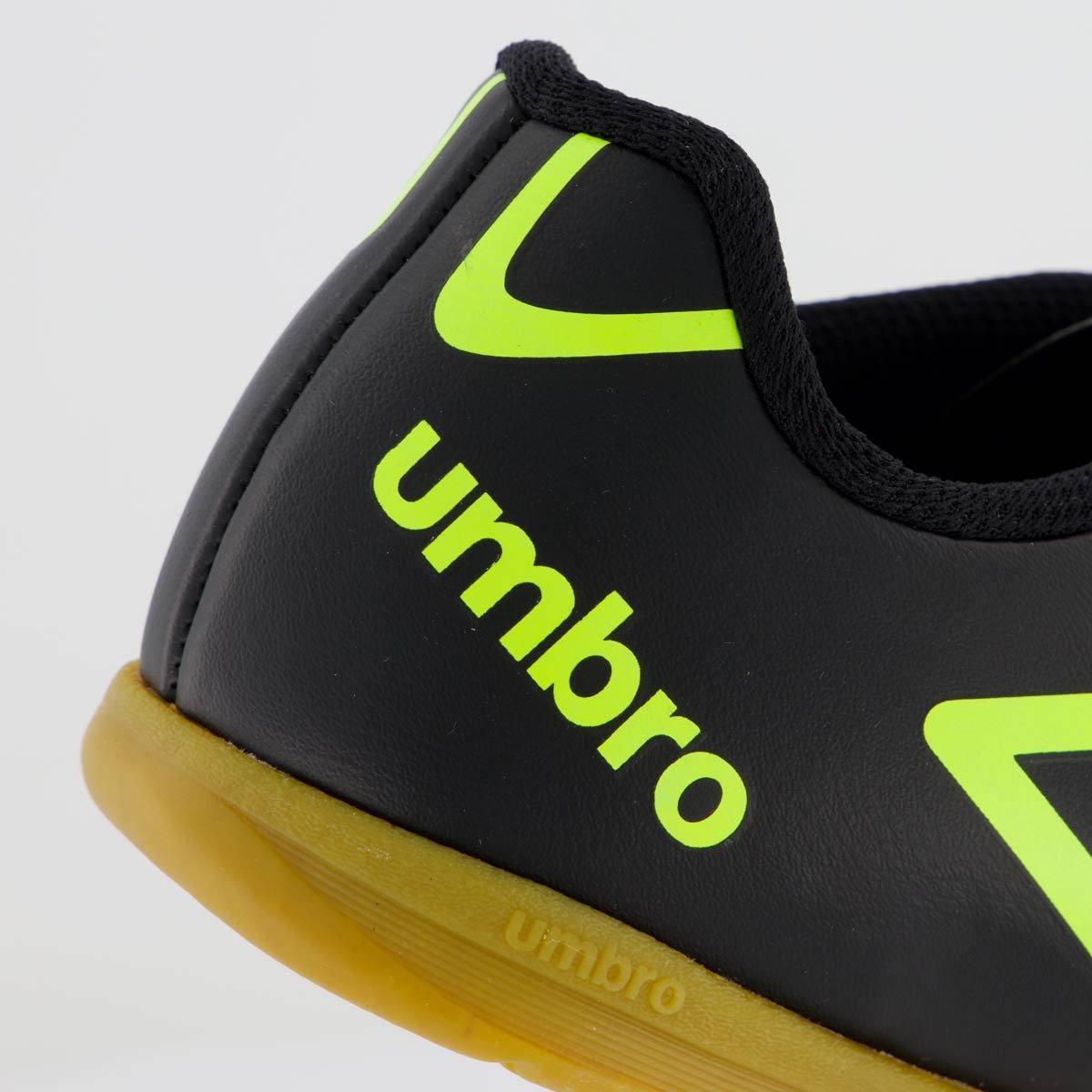 Chuteira Umbro Class 2.2 Futsal Juvenil Preta e Verde Preto 4