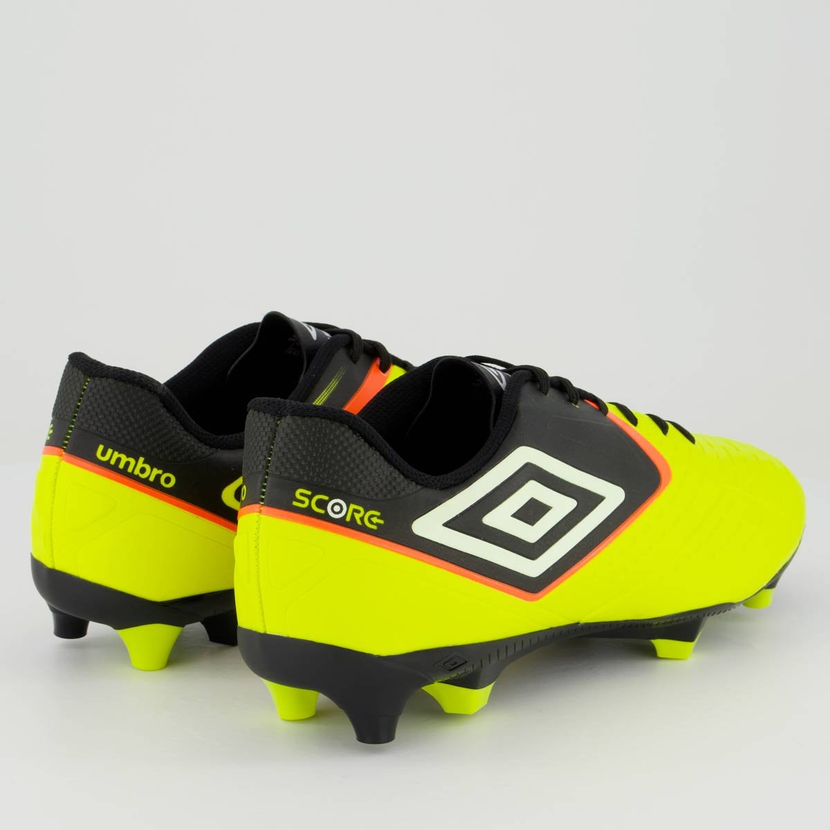 Chuteira Umbro Score Campo Amarelo Fluorescente Amarelo 3
