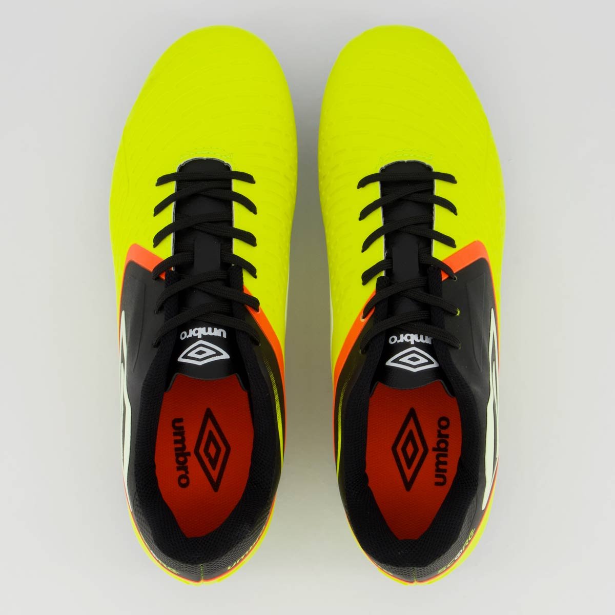 Chuteira Umbro Score Campo Amarelo Fluorescente Amarelo 4