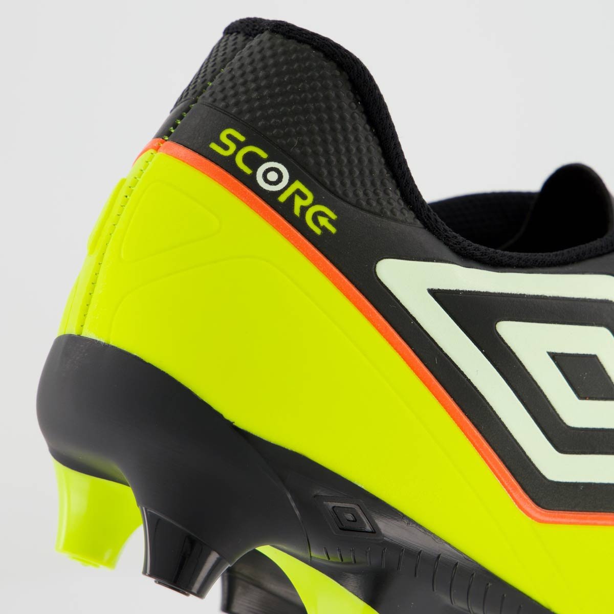 Chuteira Umbro Score Campo Amarelo Fluorescente Amarelo 6