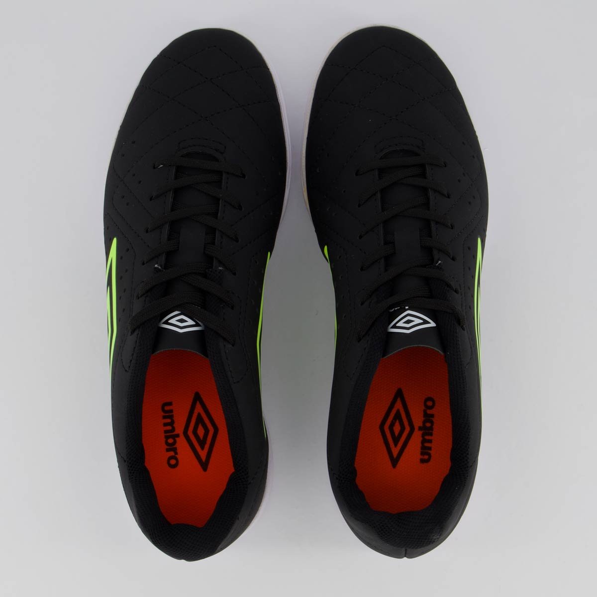 Chuteira Umbro Neo Striker Futsal Preta e Branca Preto 4