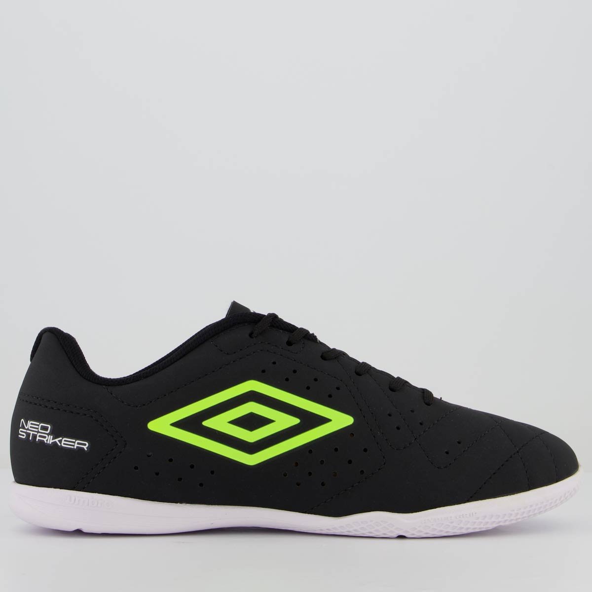 Chuteira Umbro Neo Striker Futsal Preta e Branca Preto 1