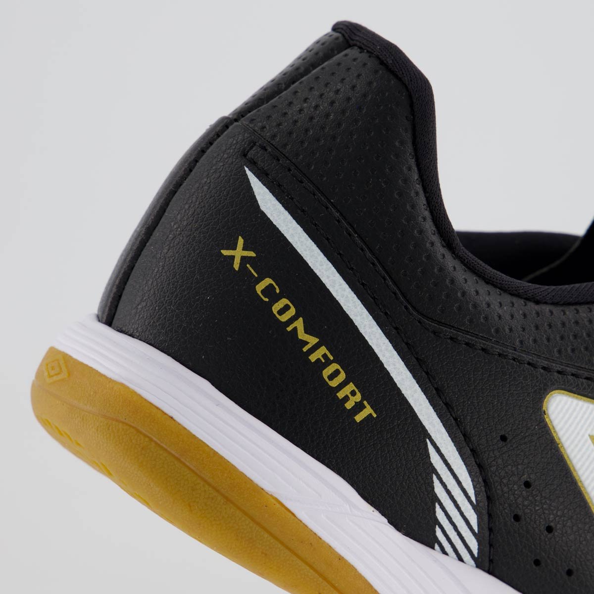 Chuteira Umbro X-Comfort Futsal Preta e Branca Preto/Branco 6