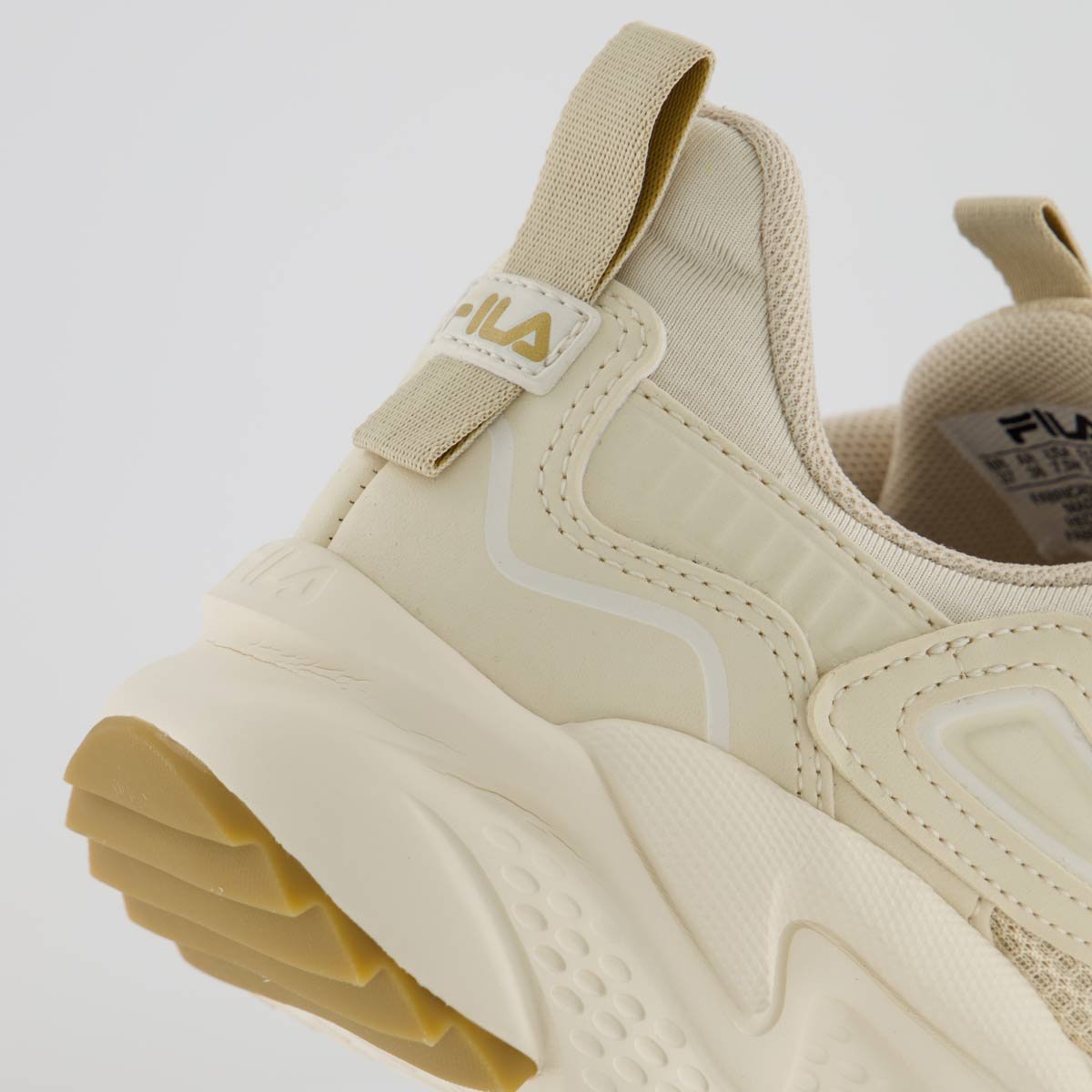 Tênis Fila Venture Tracer Feminino Bege e Dourado Bege/Dourado 6