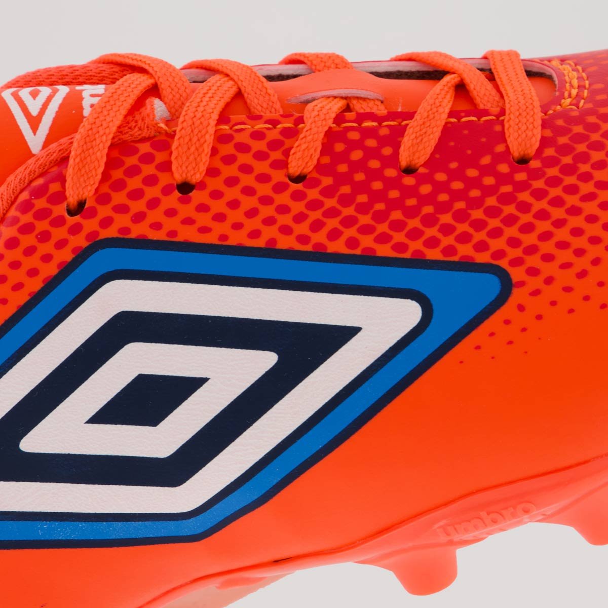 Chuteira Umbro Cannon Campo Juvenil Coral Coral 7