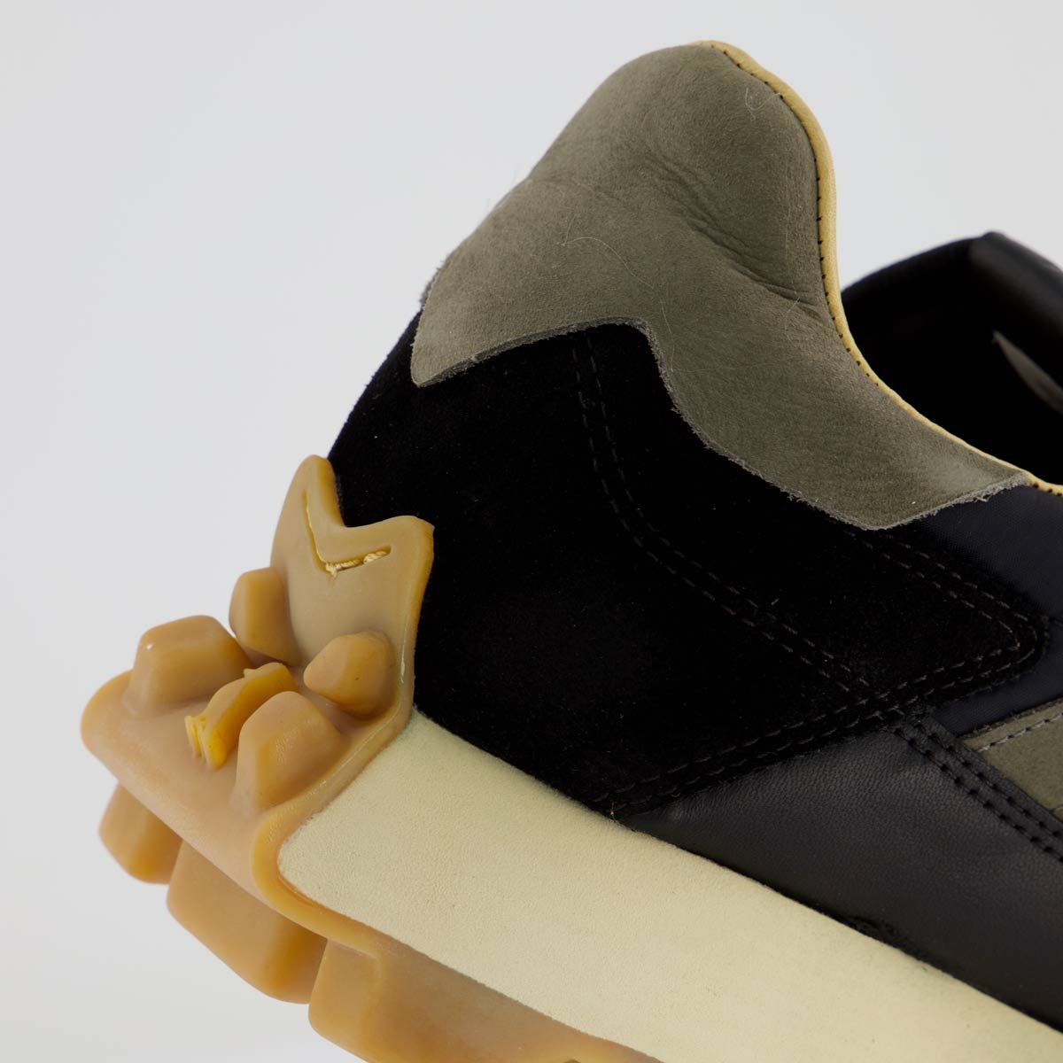 Tênis Reserva Yankee Preto e Cinza Preto/Cinza 6