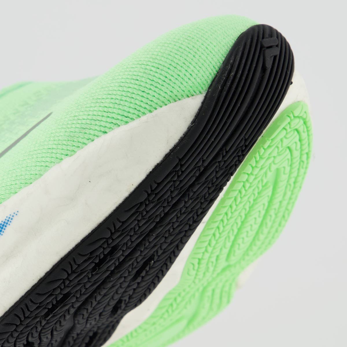 Tênis Fila Float Maxxi 2 Pro Feminino Verde e Azul 7