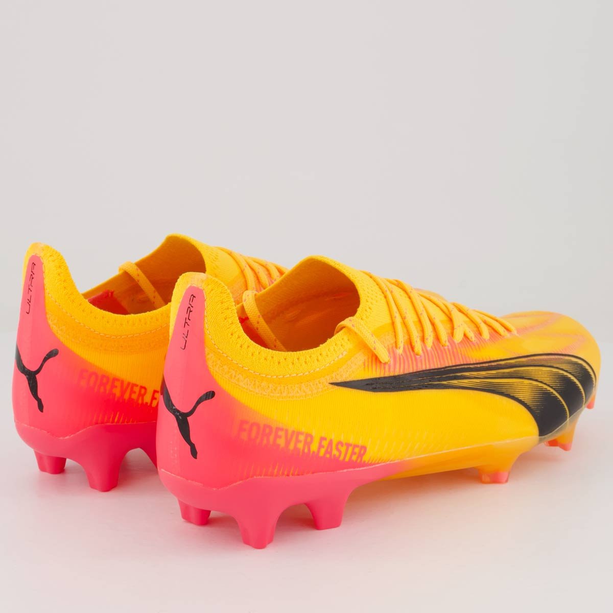 Chuteira Puma Ultra Ultimate FG/AG Campo Laranja Neon Laranja