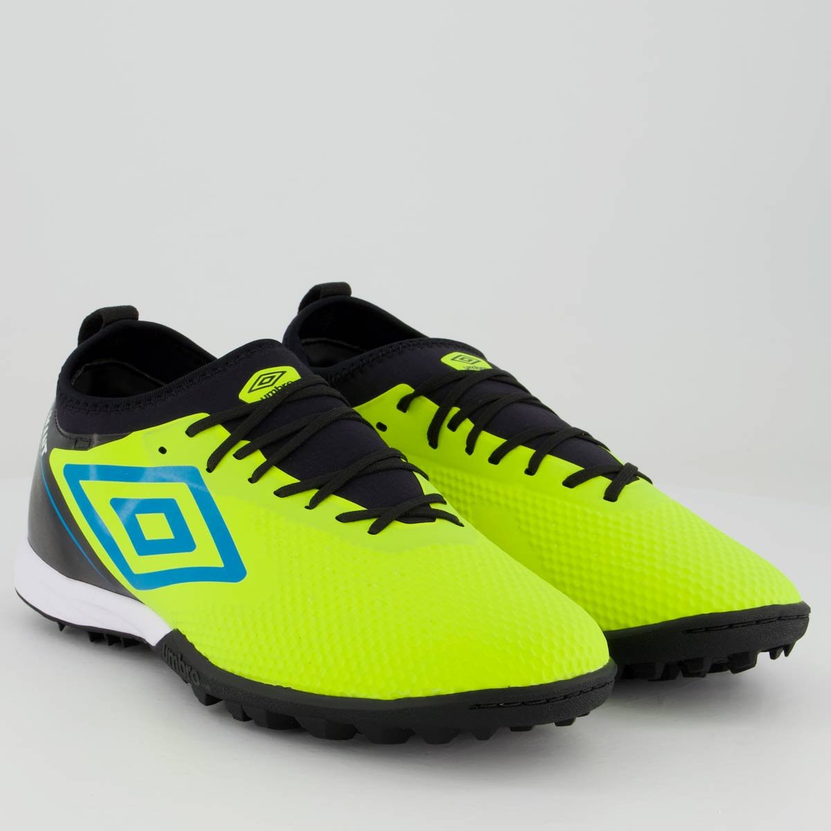 Chuteira Umbro Adamant Top Speed Club Society Verde Fluorescente Verde 2