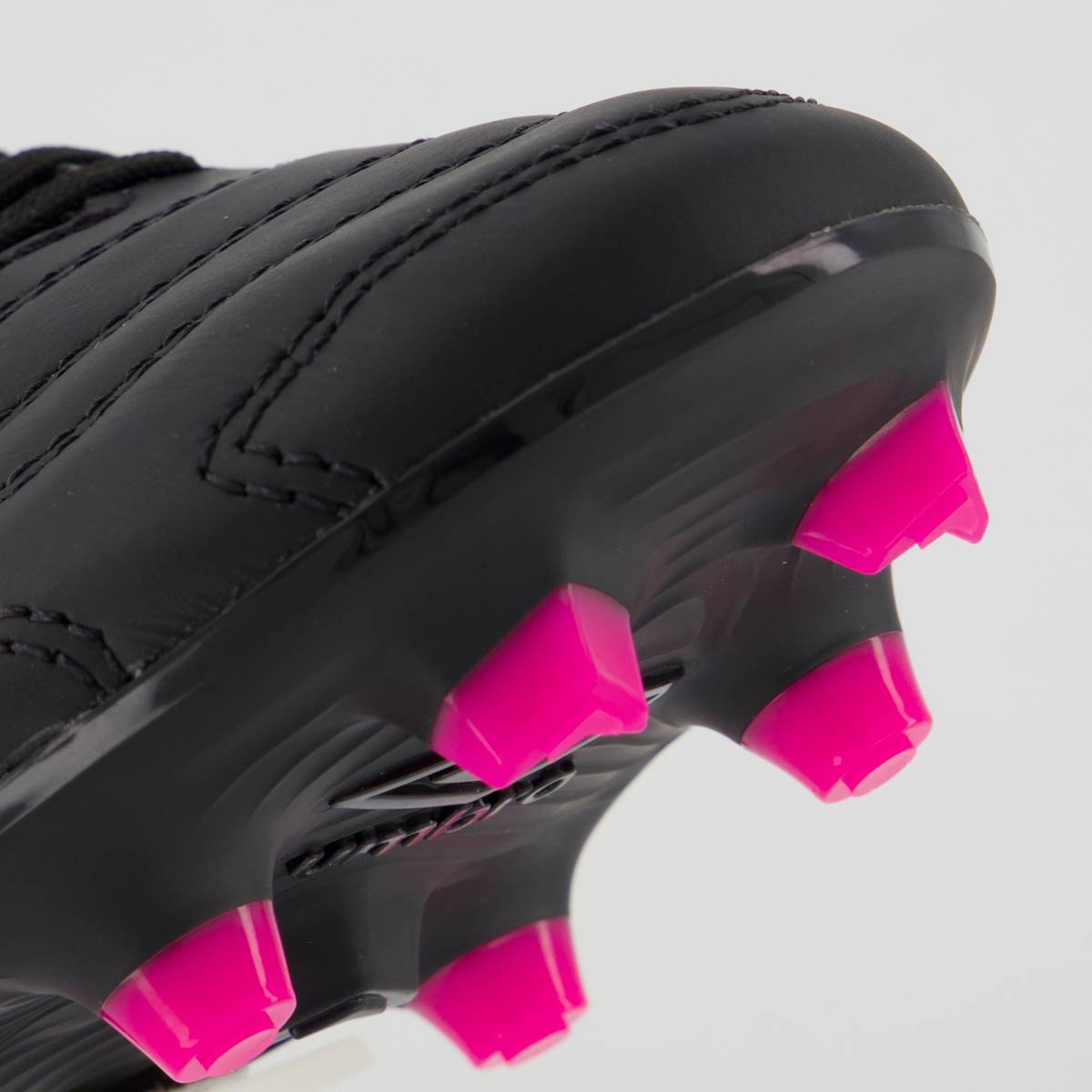 Chuteira Umbro Adamant Master Class Premier Campo Preta Preto 8