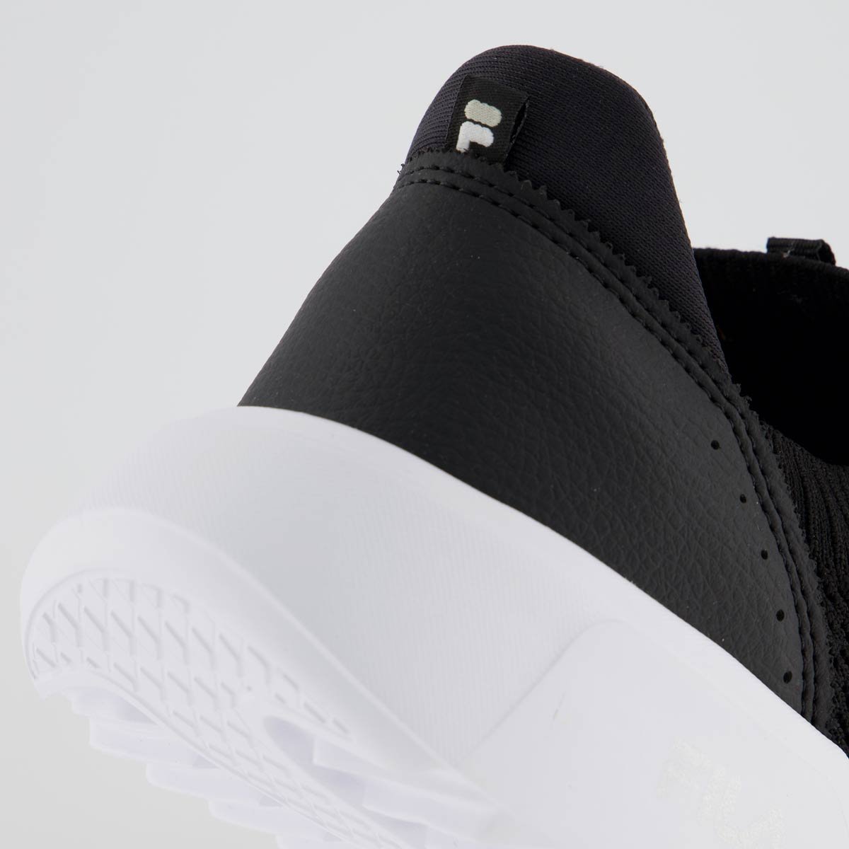 Tênis Fila Calzini II Feminino Preto e Branco Preto/Branco 6