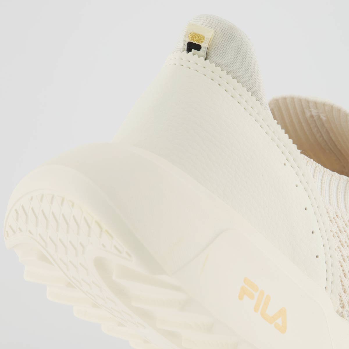 Tênis Fila Calzini II Feminino Bege e Dourado Bege/Dourado 6