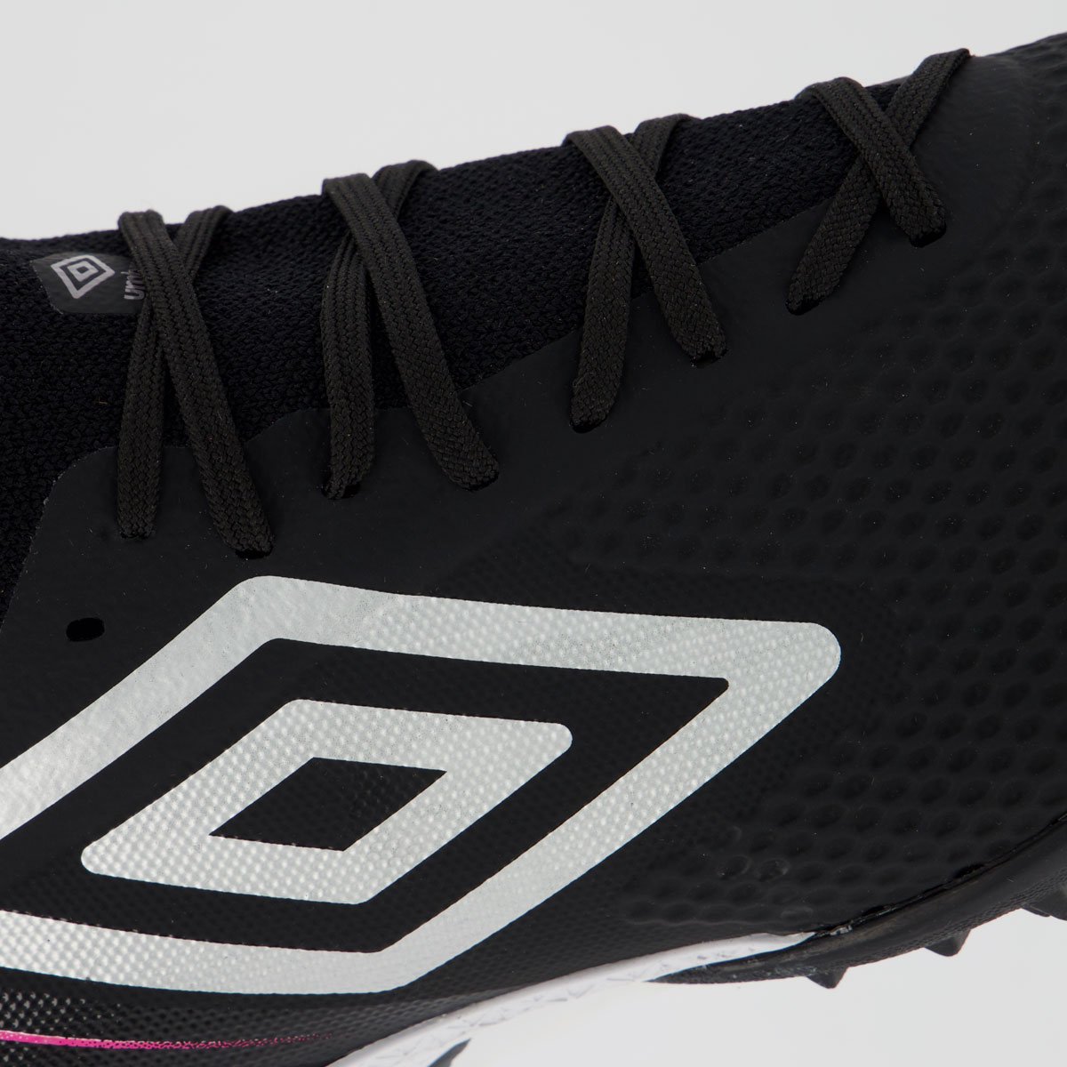 Chuteira Umbro Adamant Top Society Preta Preto 7