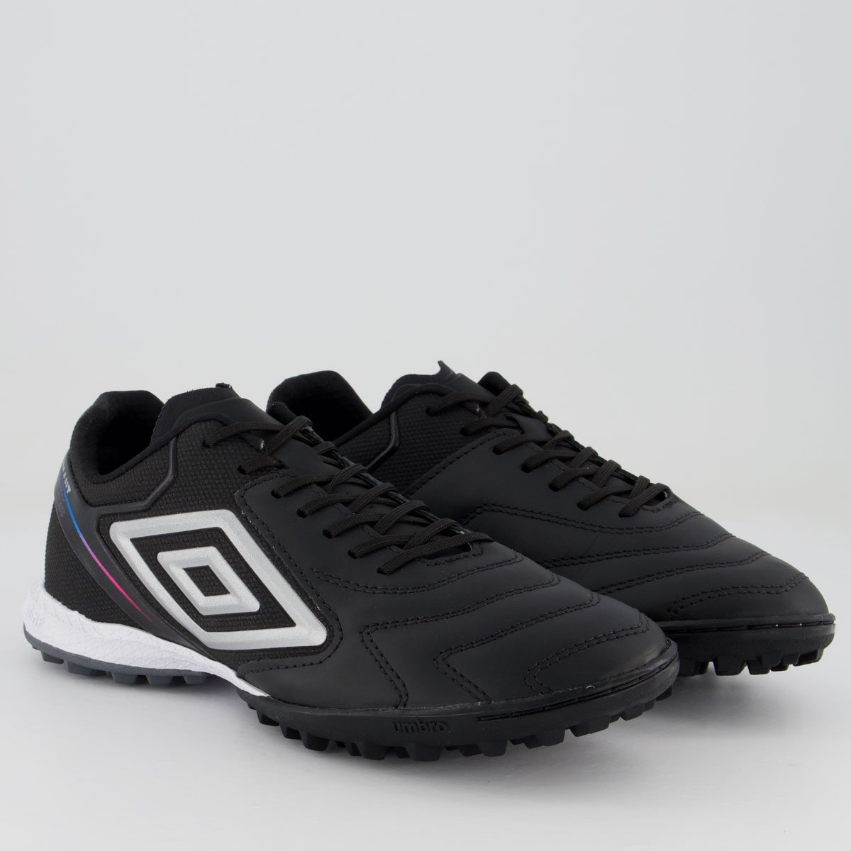 Chuteira Umbro Adamant Master Class Society Preta Preto 2