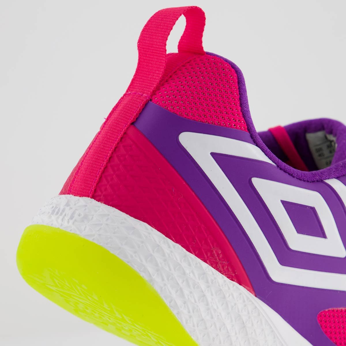 Chuteira Umbro Pro 5 Bump Futsal Rosa Rosa 6