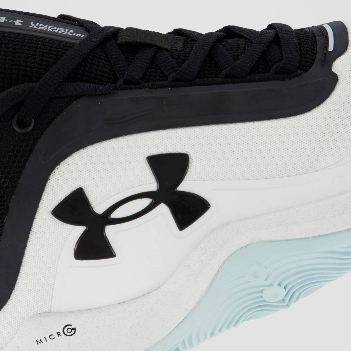 Tênis Under Armour Swish Branco e Preto Branco/Preto 7
