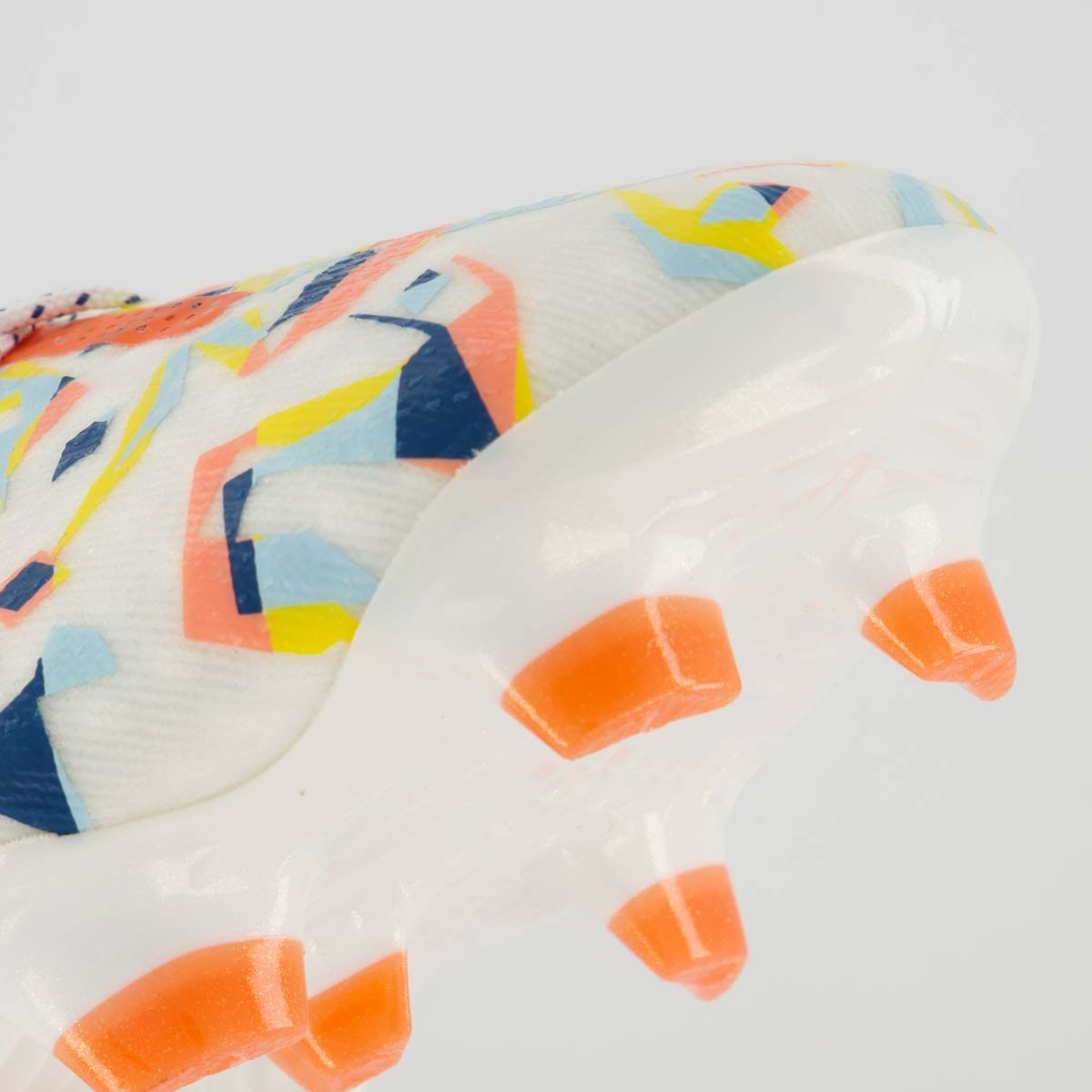 Chuteira Puma Future 7 Ultimate Creativity FG/AG Campo Branca e Laranja Branco/Laranja 8