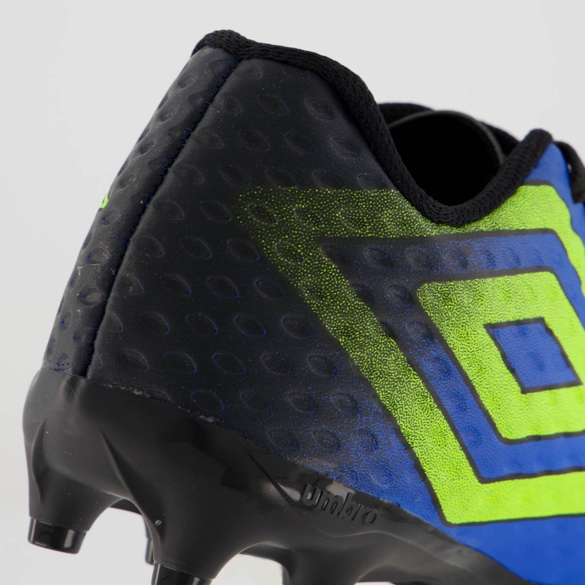 Chuteira Umbro Warskin Campo Juvenil Azul e Preta Azul 6