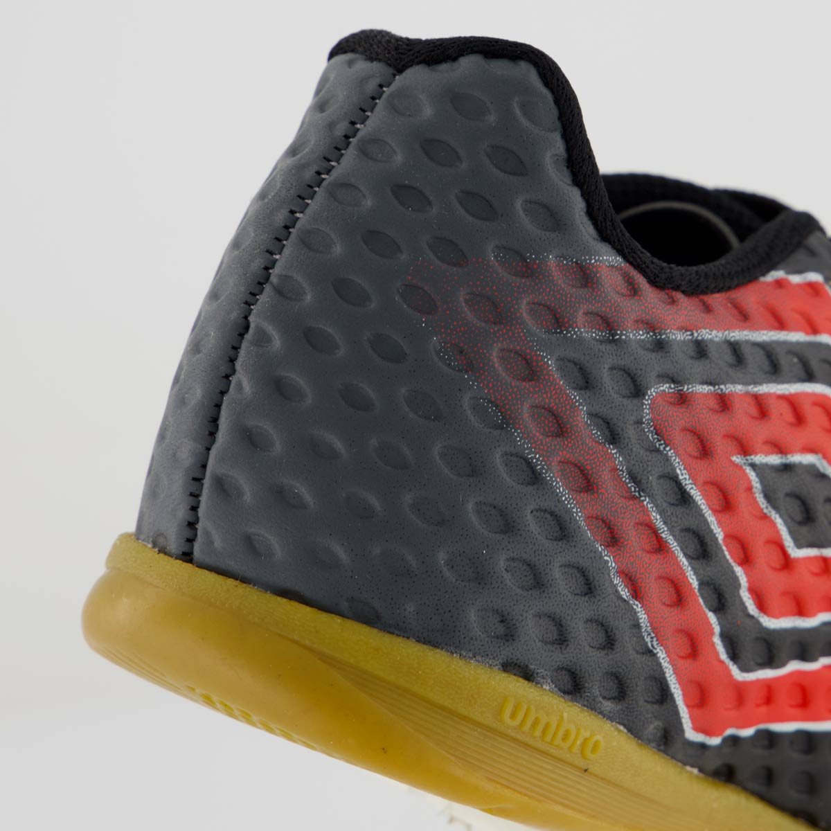 Chuteira Umbro Warskin Futsal Juvenil Preta e Vermelha Preto 6
