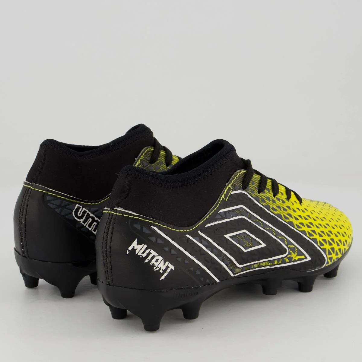 Chuteira Umbro Mutant Campo Juvenil Amarela e Preta Preto 3