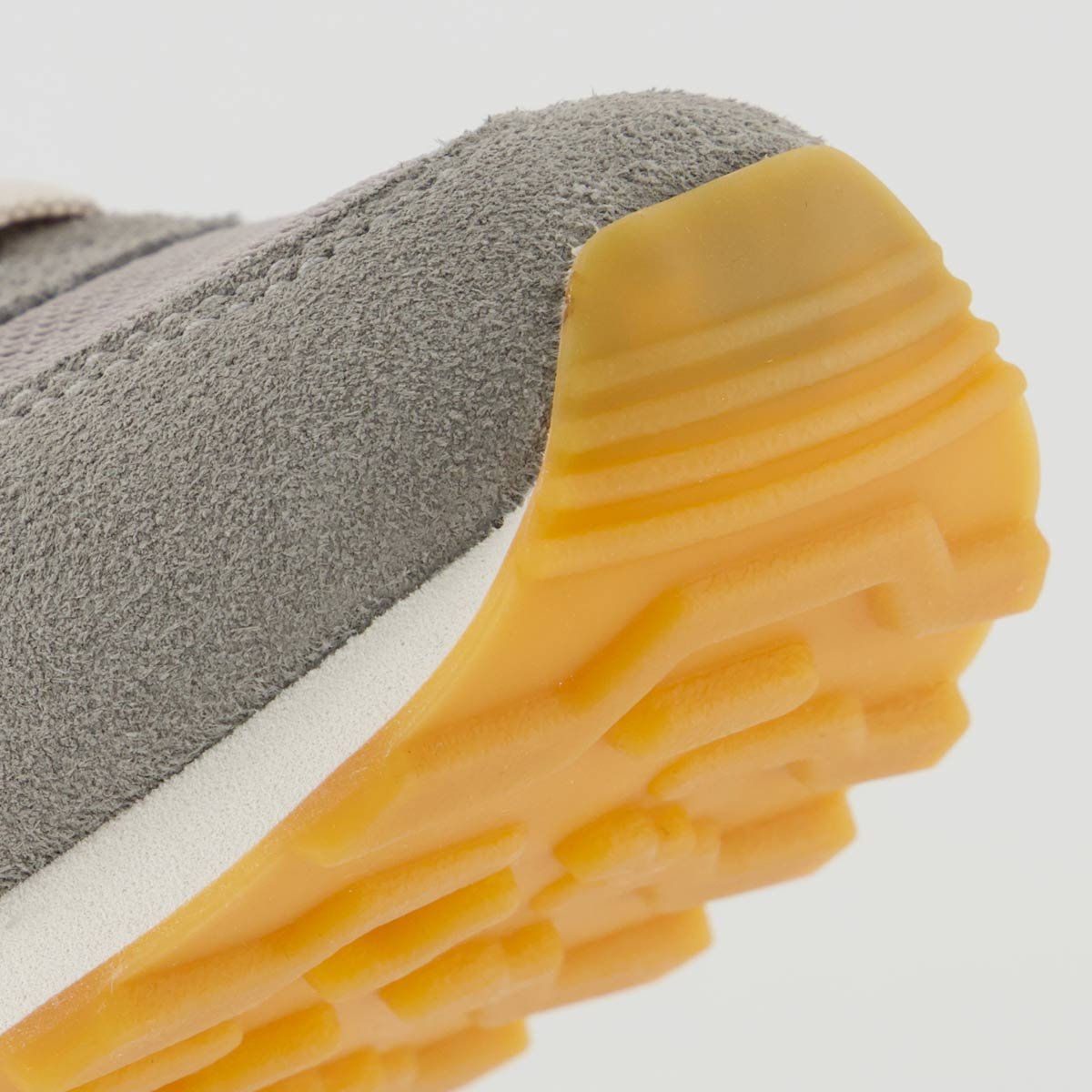 Tênis New Balance 373V2 Feminino Cinza 8