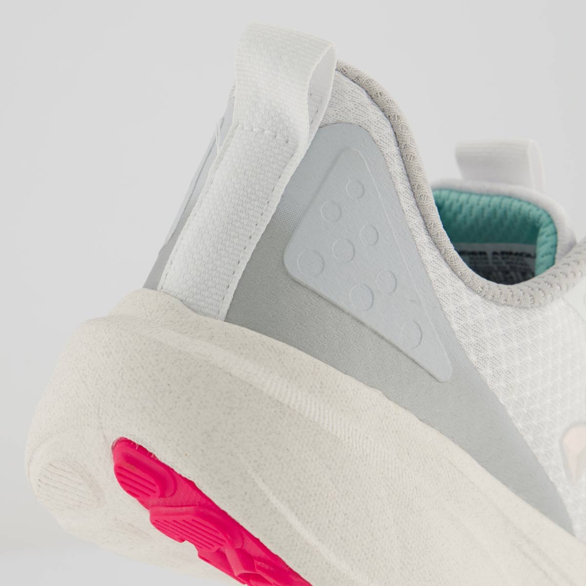 Tênis Under Armour Charged Great Branco 6