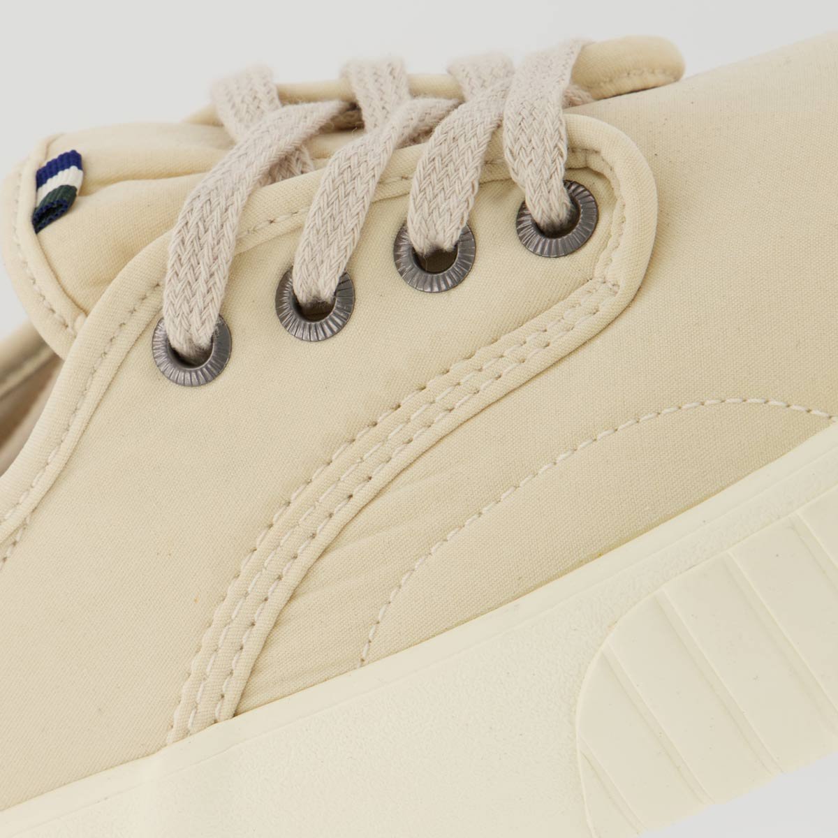 Tênis Reserva Carioca Bege 7