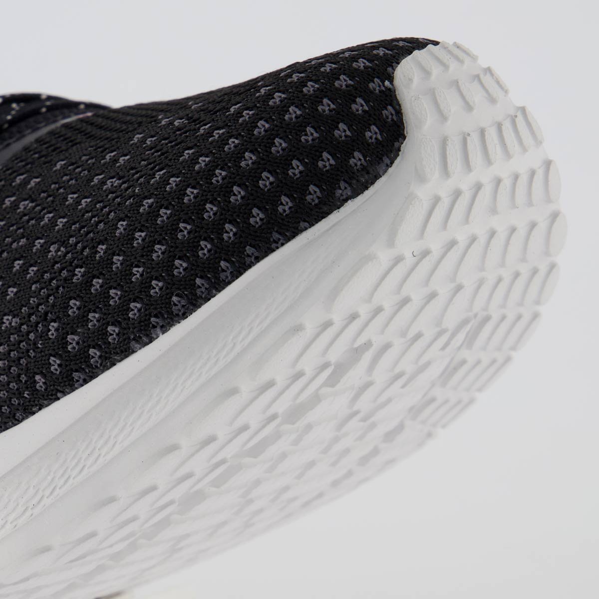 Tênis Fila Efecto Feminino Preto 8