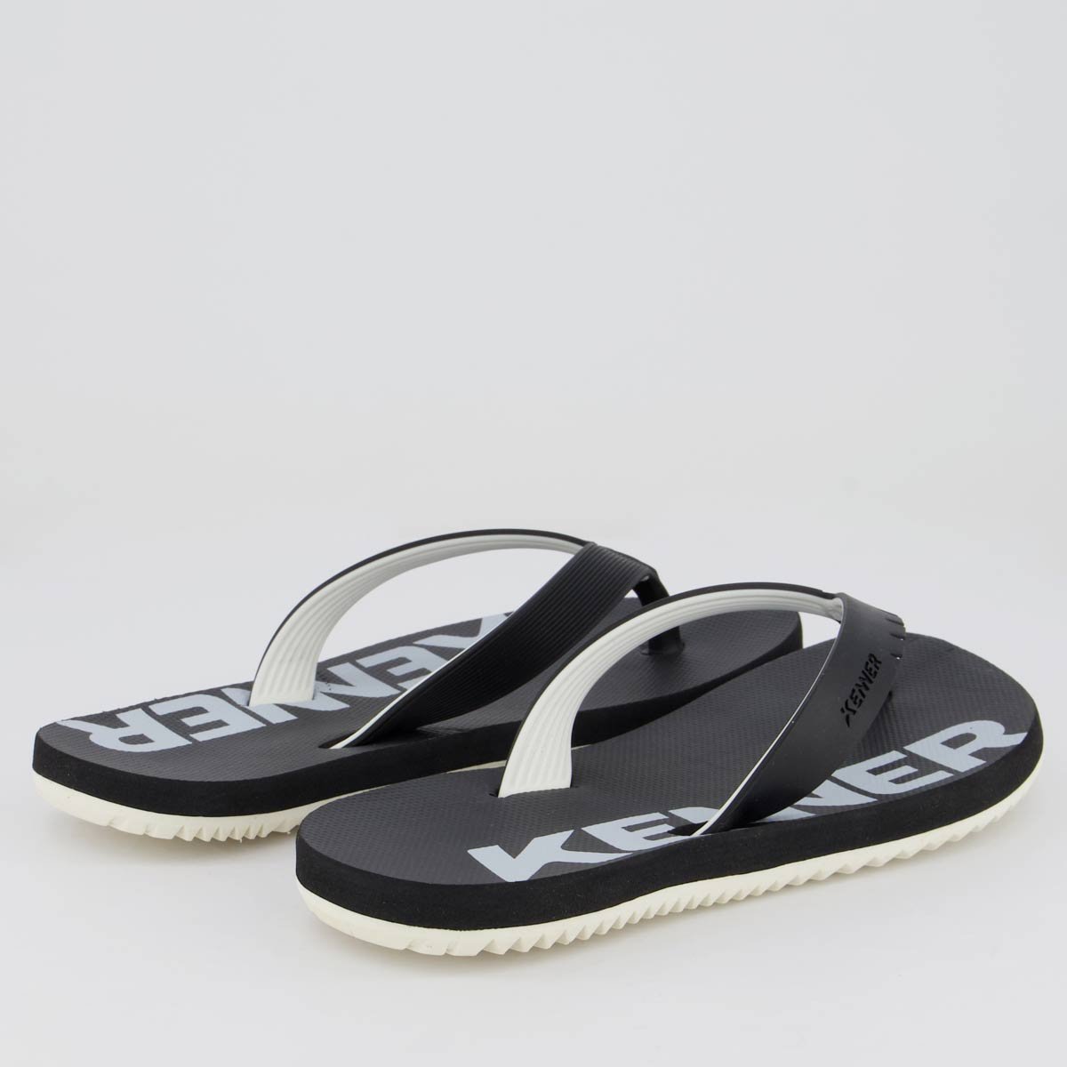 Chinelo Kenner RED Preto e Branco Preto 4