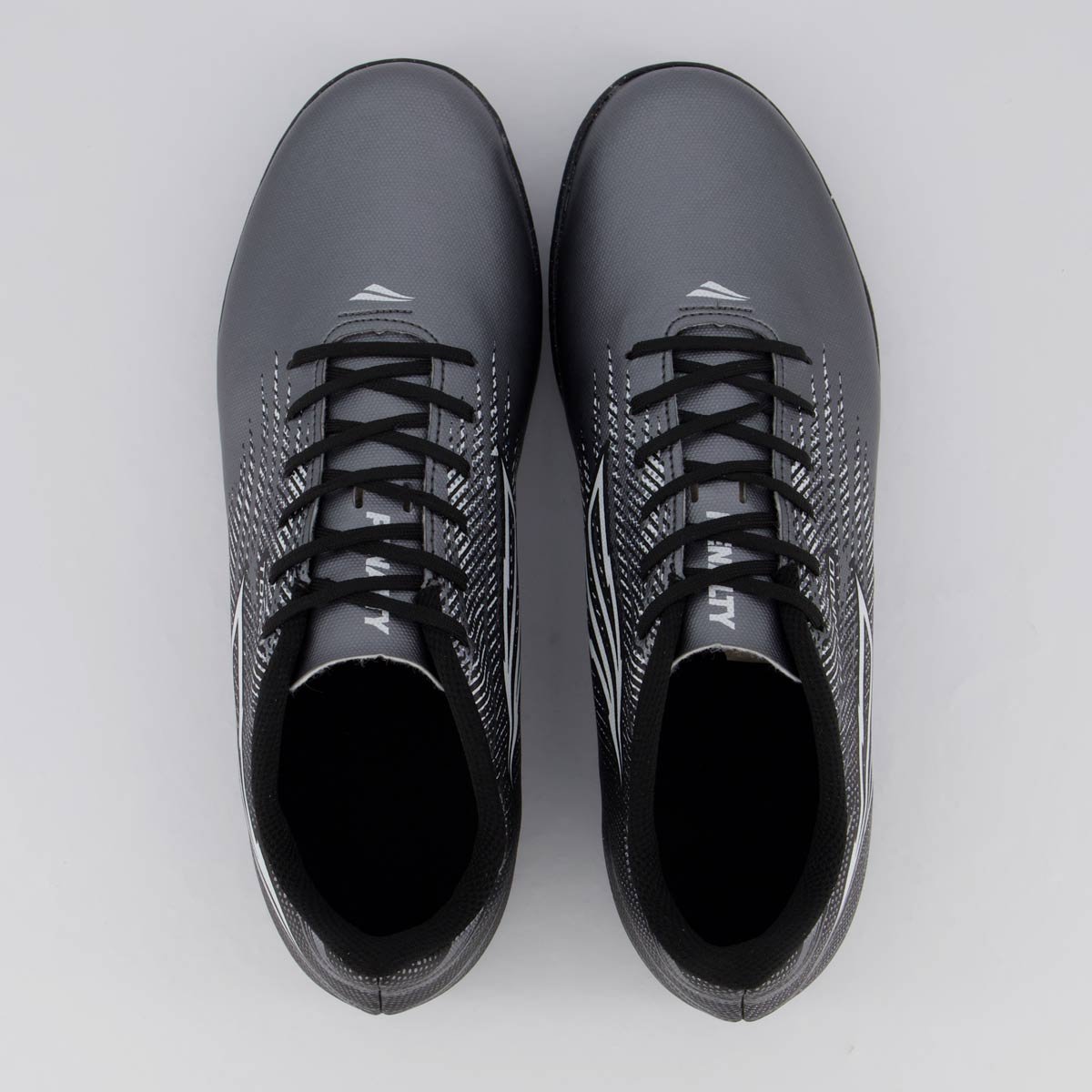 Chuteira Penalty Tornado Society Preto e Prata Cinza 4