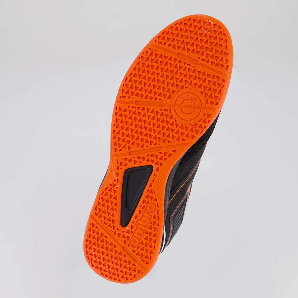 Chuteira Umbro Pro 5 Bump Club Futsal Preta e Laranja Preto/Laranja 5