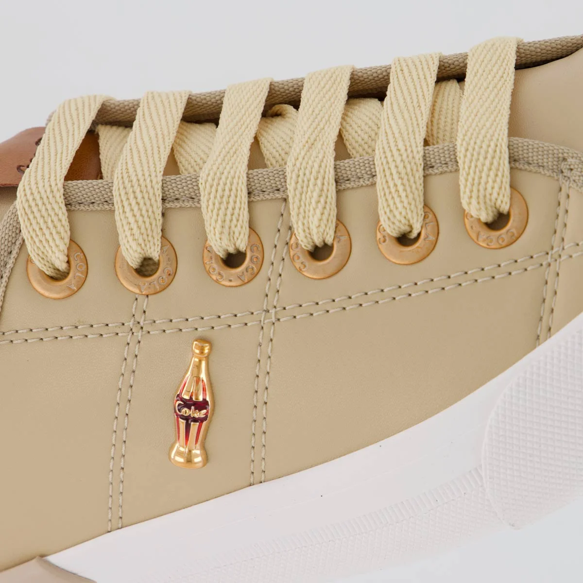 Tênis Coca Cola Miami Town Feminino Bege 7