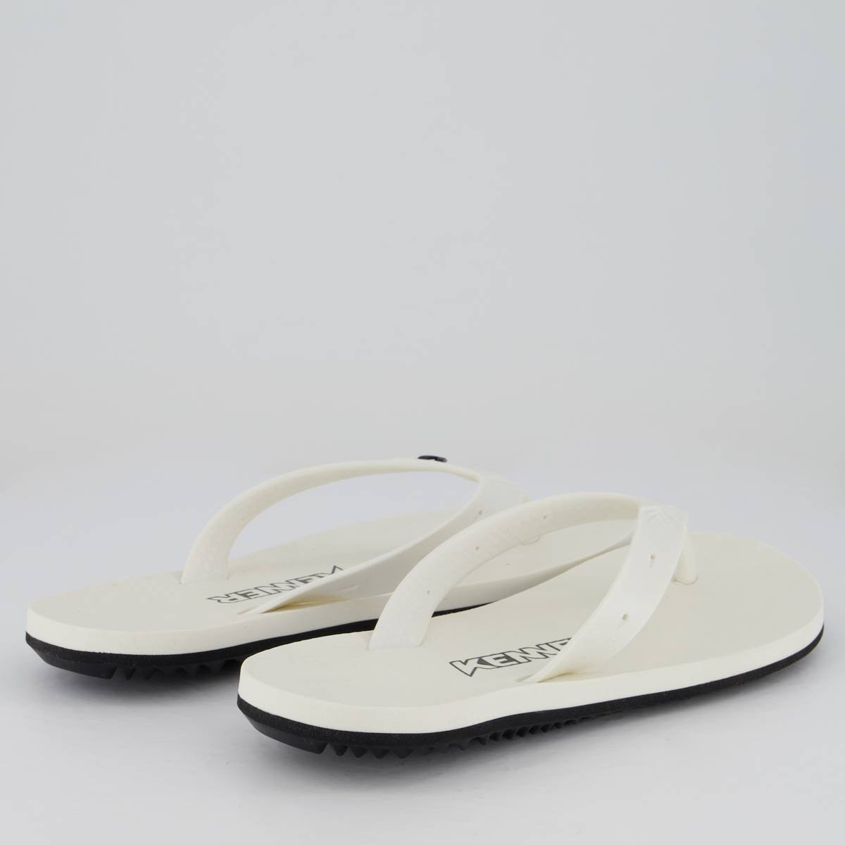 Chinelo Kenner New Summer Branco e Preto Branco/Preto 4