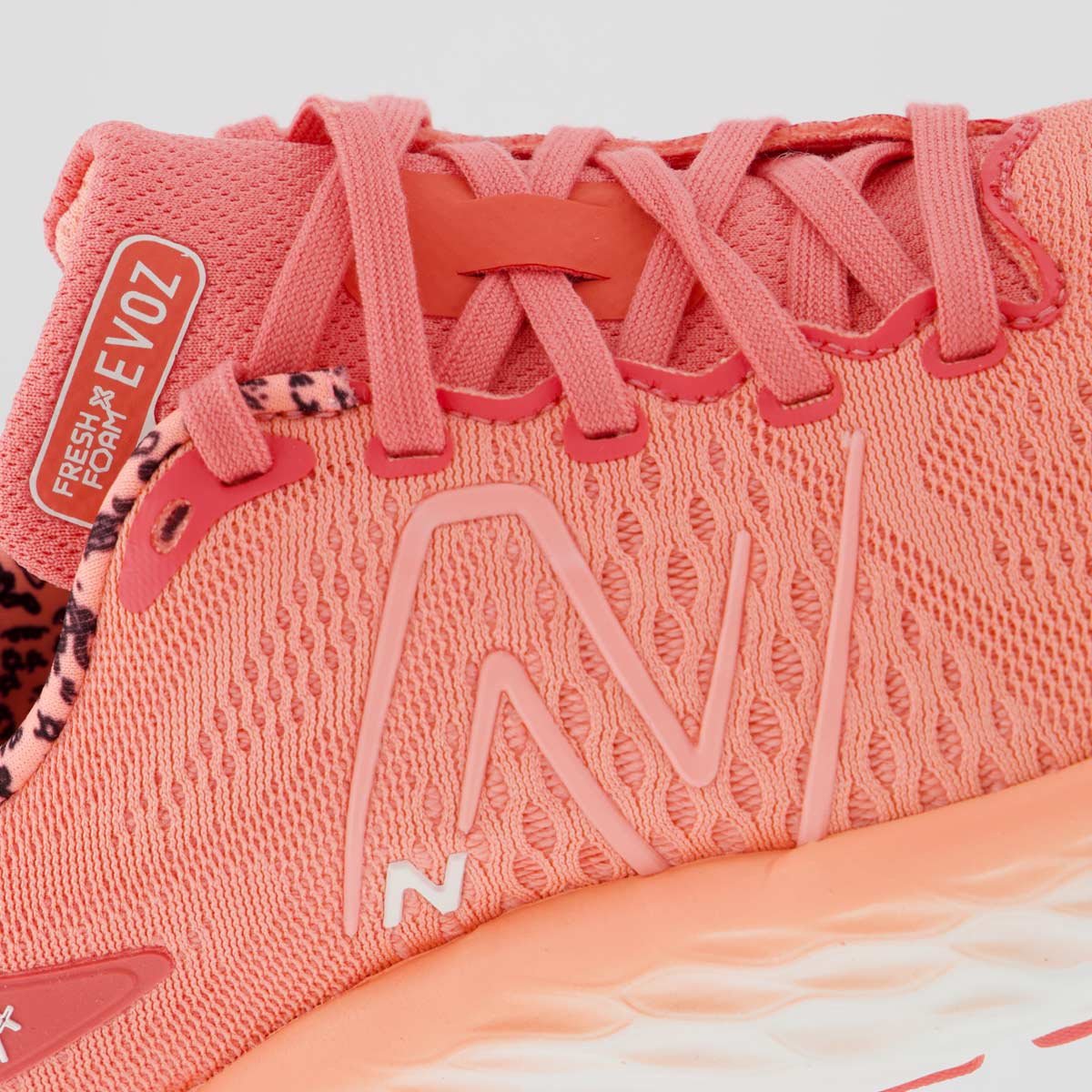 Tênis New Balance Fresh Foam X Evoz V3 Feminino Coral Laranja 7