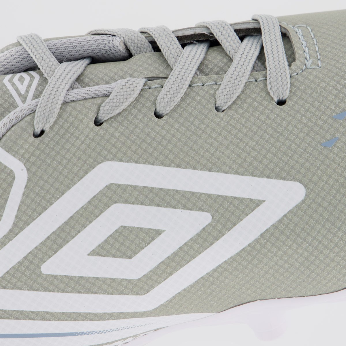 Chuteira Umbro Adamant Top Speed Campo Juvenil Cinza Cinza 7