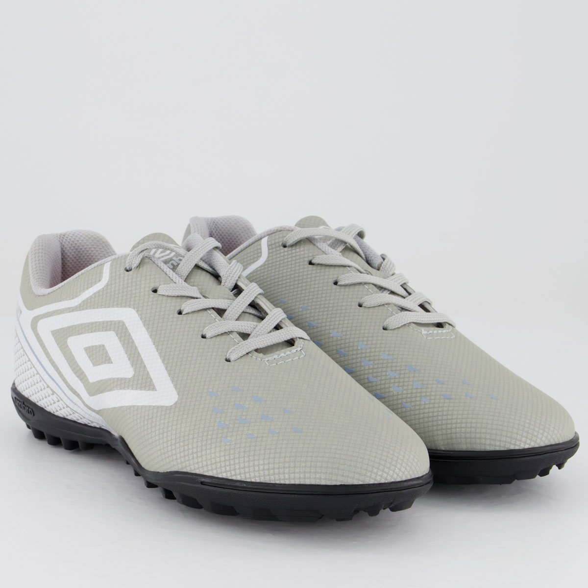 Chuteira Umbro Adamant Top Speed Society Juvenil Cinza Cinza 2