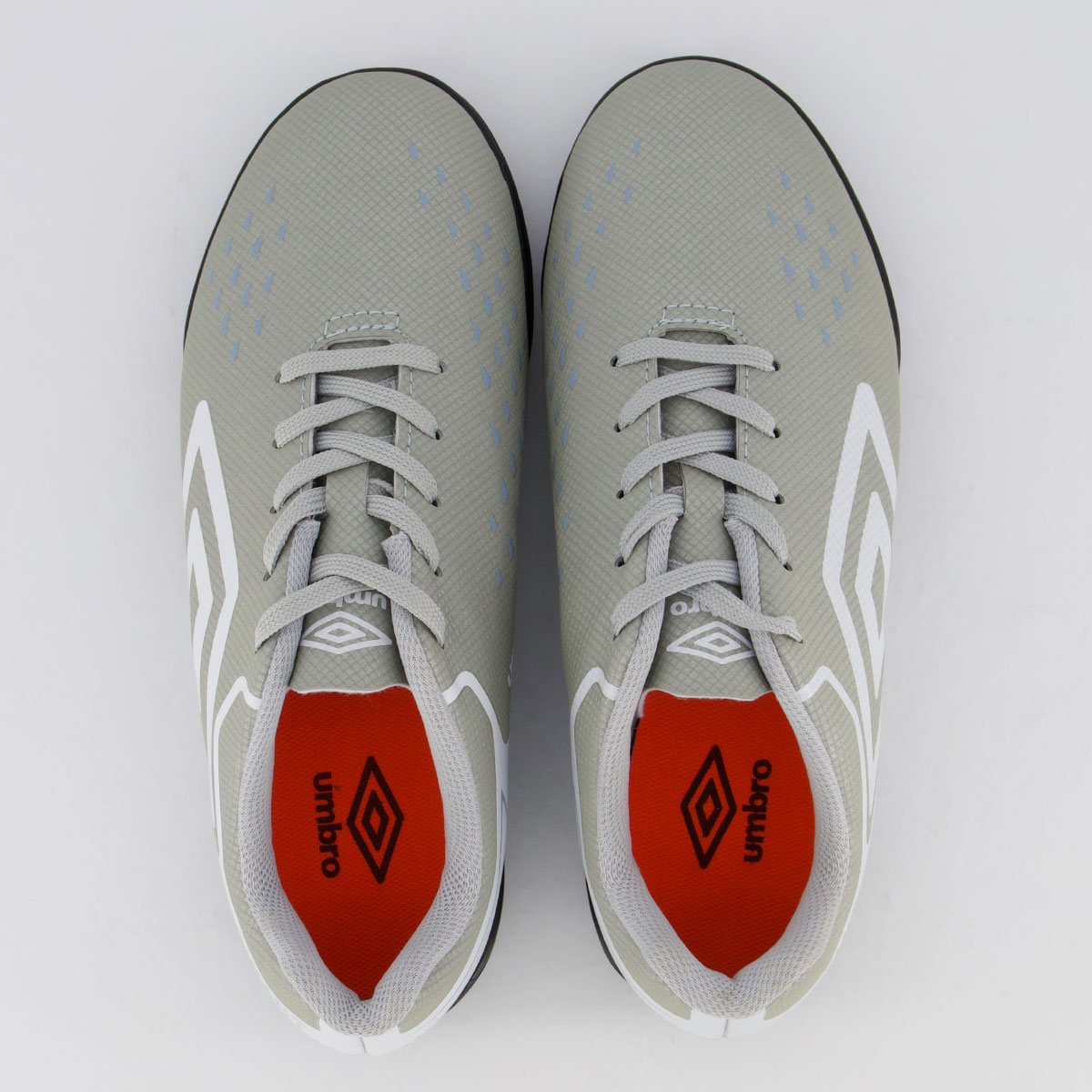Chuteira Umbro Adamant Top Speed Society Juvenil Cinza Cinza 4