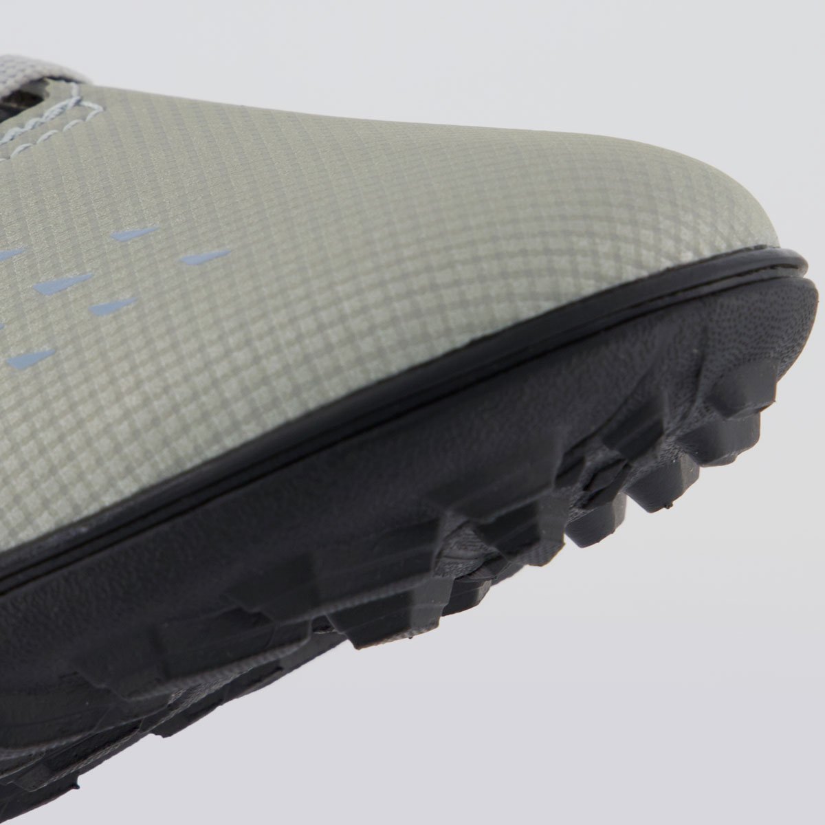 Chuteira Umbro Adamant Top Speed Society Juvenil Cinza Cinza 8