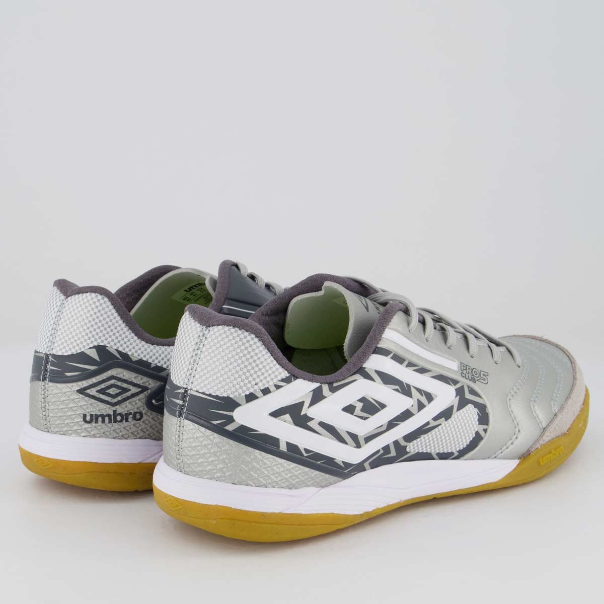 Chuteira Umbro Pro 5 Bump Club Futsal Prata Prata 3