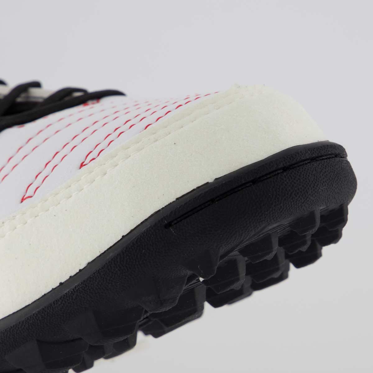 Chuteira Umbro Class+ Society Branca e Vermelha Branco/Vermelho 8