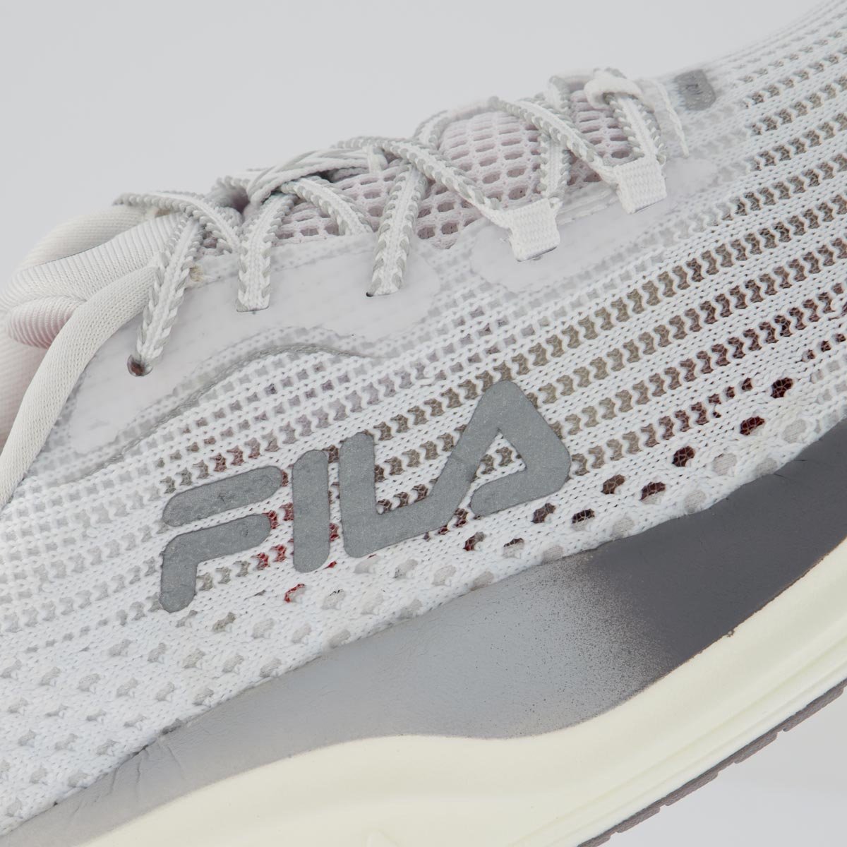 Tênis Fila Racer Speedzone Feminino Branco e Prata Branco/Prata 7