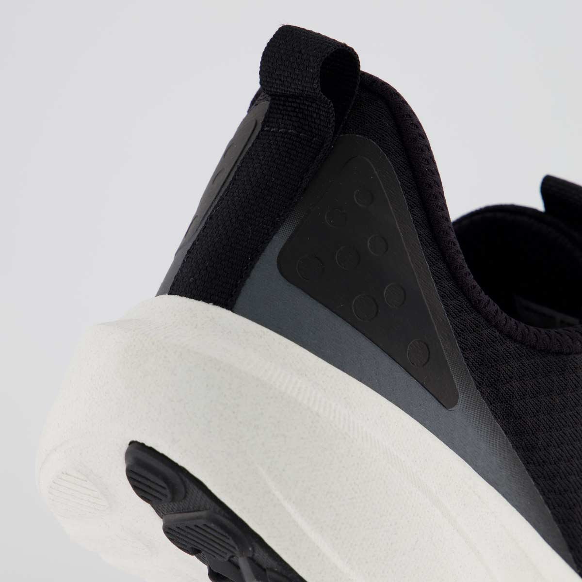 Tênis Under Armour Charged Great Preto Preto 6