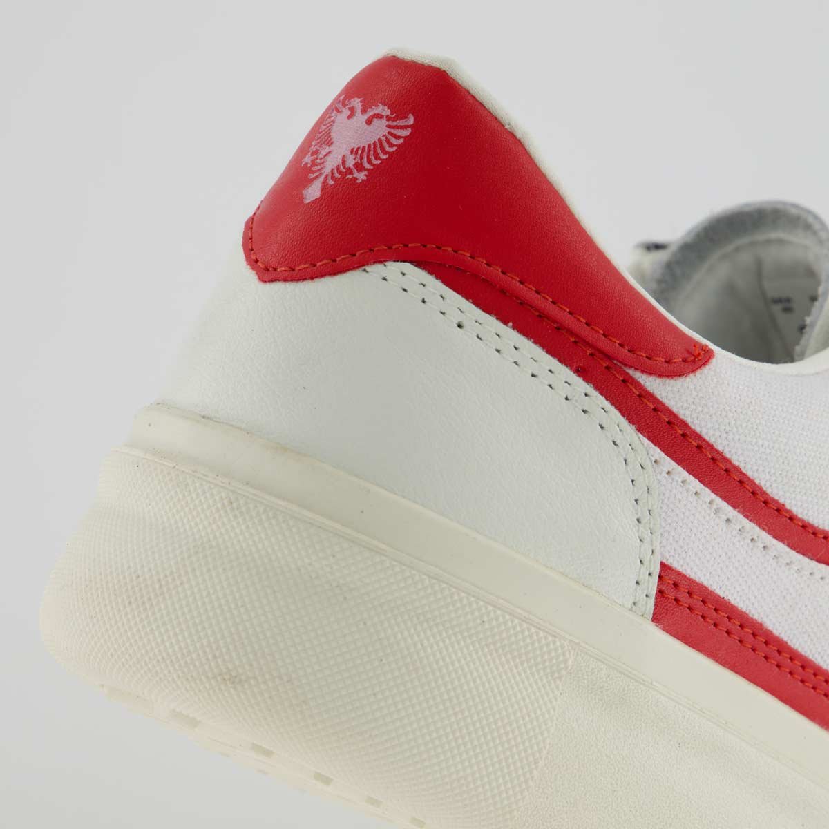 Tênis Cavalera Crepper Low Branco e Bordô Branco/Vermelho