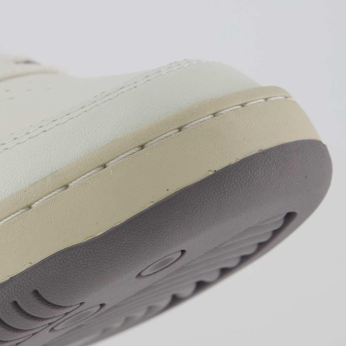 Tênis Fila Corda Feminino Branco e Bege Branco/Bege 8