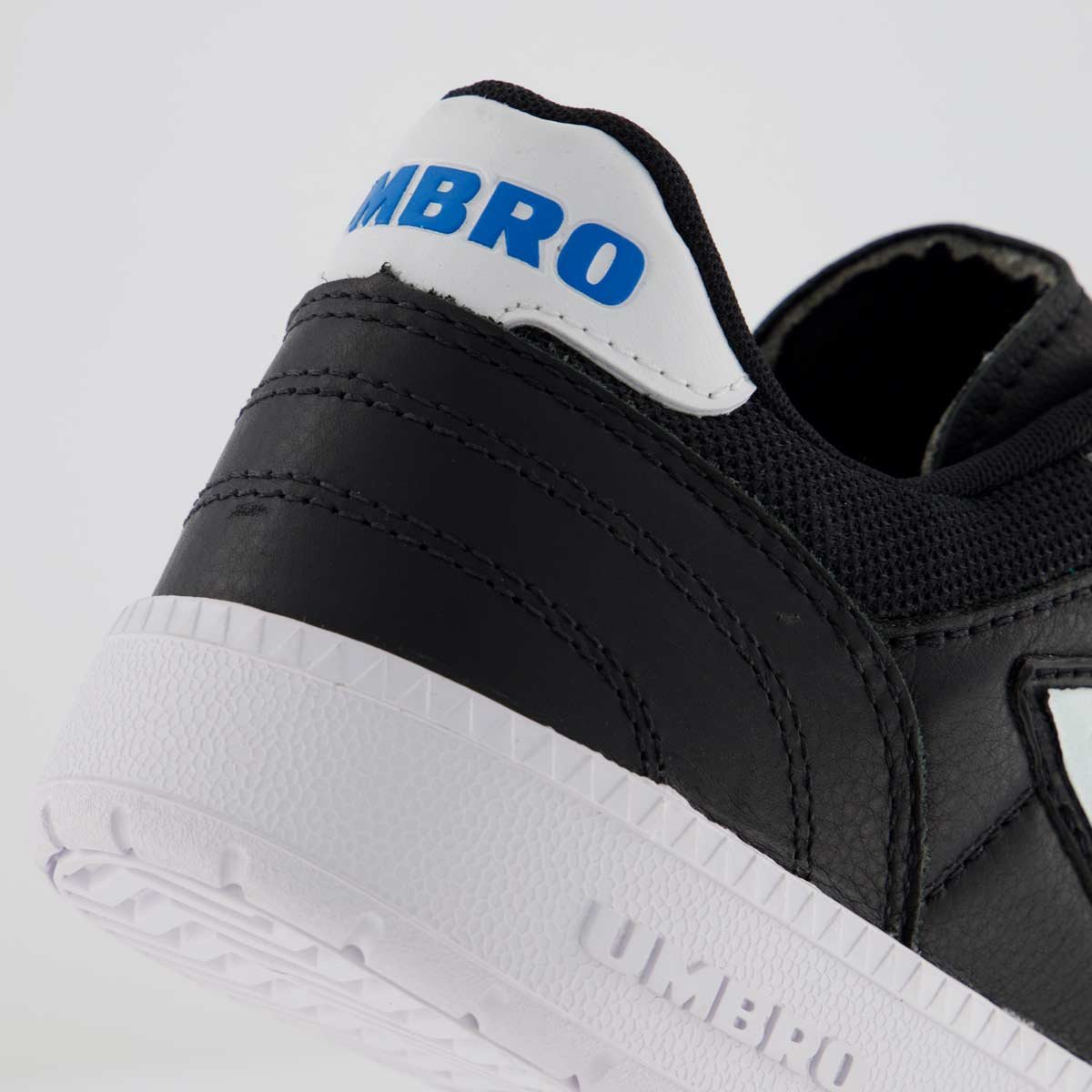 Tênis Umbro Speciali LT Preto e Branco Preto/Branco 6