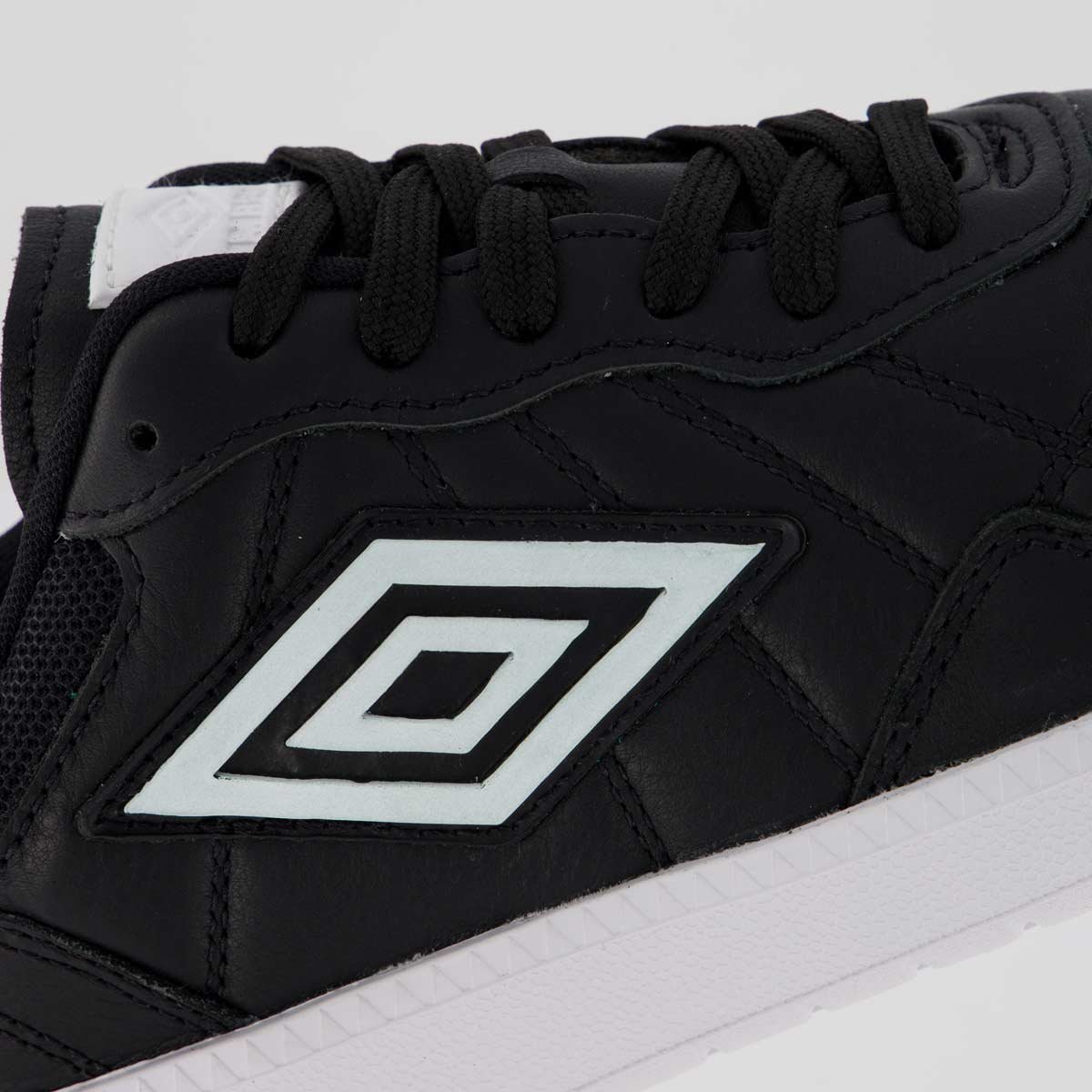 Tênis Umbro Speciali LT Preto e Branco Preto/Branco 7