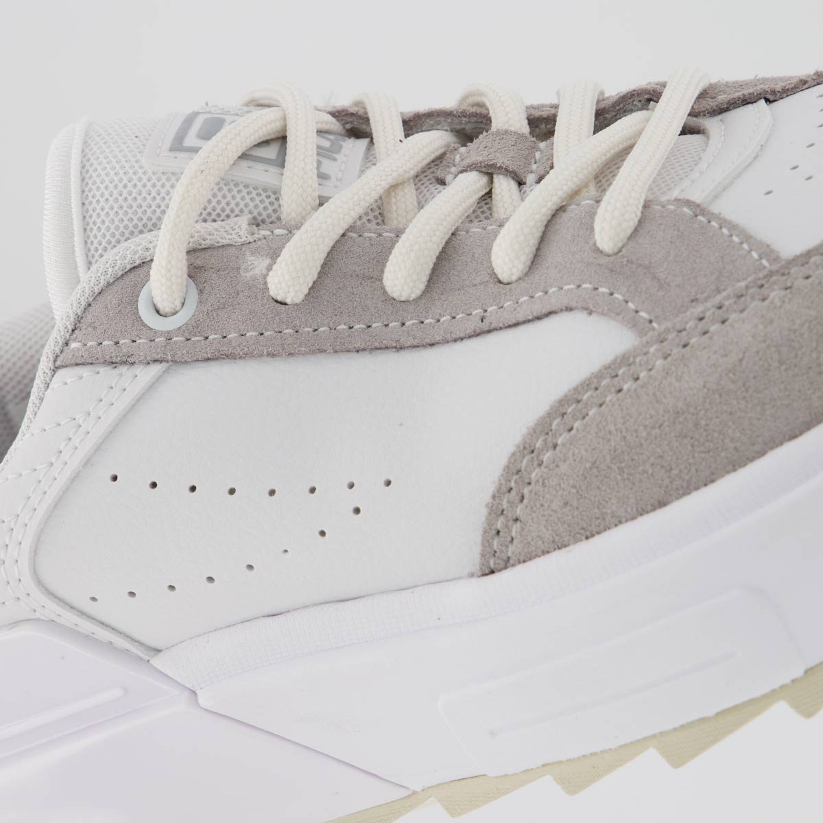 Tênis Fila Tormo Classic Feminino Branco e Cinza Branco/Cinza 7